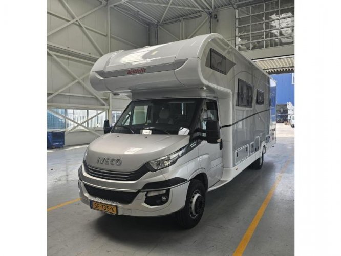 Dethleffs Globetrotter XXL A 9000, Iveco 210 PK 