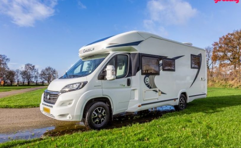 Chausson 4 Pers. Mieten Sie ein Chausson-Wohnmobil in Lunteren? Ab 109 € pro Tag – Goboony-Foto: 0