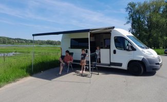 Citroën 4 pers. Citroën camper huren in Veenendaal? Vanaf € 75 p.d. - Goboony