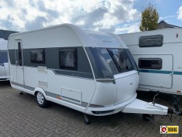 Hobby De Luxe 440 SF Voortent/Luifel/Fietsdr. 