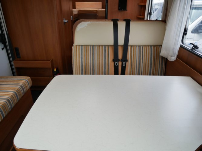 Carado (Hymer) T 448, Lengtebedden, Hefbed, XXL Garage!!! foto: 8