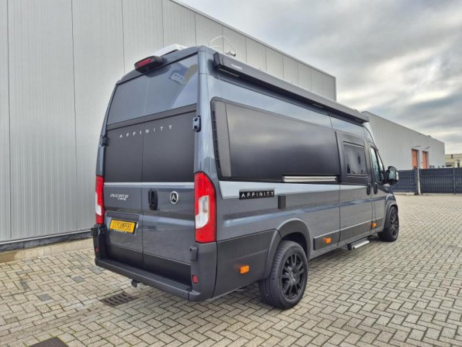 Affinity Camper Van 250 2 - 160PK Automaat Kabe  foto: 1