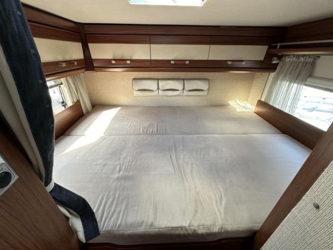 Hymer B 614 SL - ZONDER HEFBED foto: 17