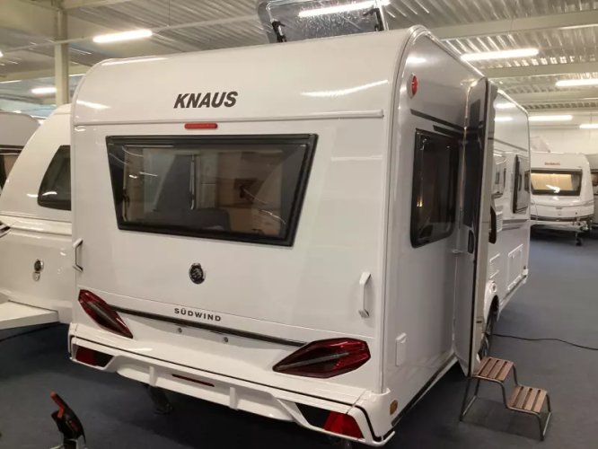 Knaus Sudwind 60 Years 460 EU  foto: 20