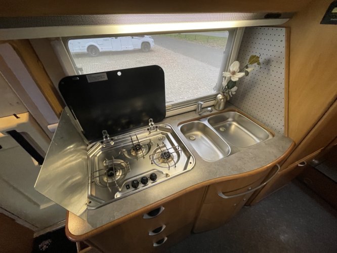 Hymer Camp 644 DWARSBED+ALKOOF 6-PERSOON AIRCO  foto: 6