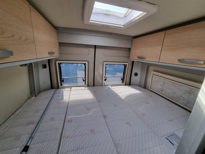 Hymer FREE 600 Hymer Free 600 | 9-Traps Automaat! | Luxe Kwaliteitscamper | Nette staat!