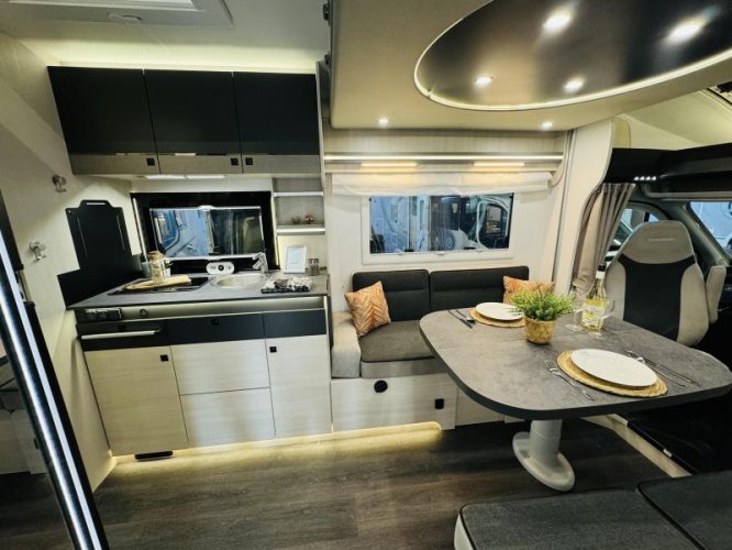 Chausson Titanium Ultimate 640 Automaat Ruimtewonder  foto: 10