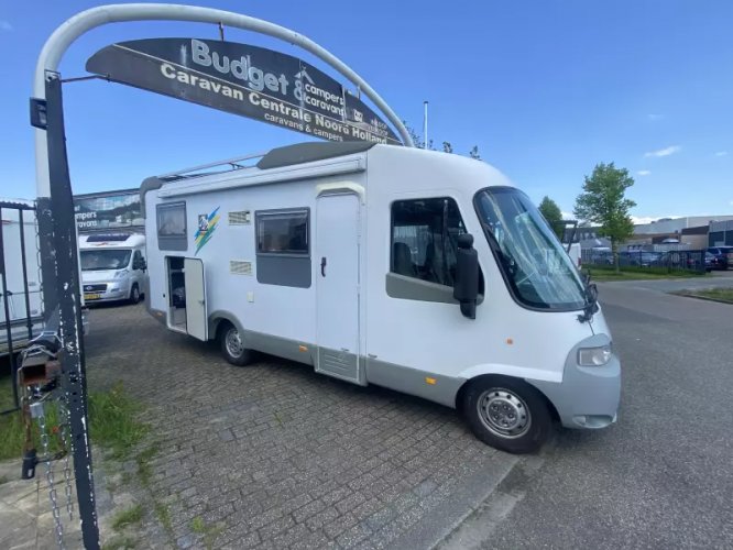 Knaus Traveller 710 G 6 pers hefbed garage 