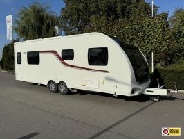 Swift Challenger 645 Voortent,Mover,Thule 9200 