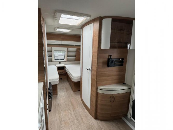 Hobby De Luxe 540 UL 2023 | Enkele bedden  foto: 11