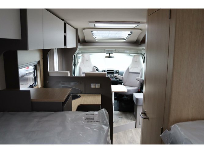 LMC Tourer T660G 140pk | Nieuw uit voorraad leverbaar | Ombouw 2e bed | Lengtebedden | foto: 22