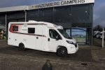 Smalle Weinsberg CaraCompact 600 MEG Peugeot 140 pk DEMO compact 6.75 m enkele bedden (68  foto: 16