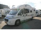 Adria Matrix Axess M 670 SC Queensbed, Hefbed.  foto: 2