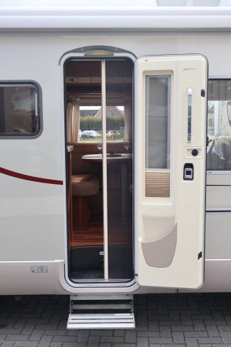 Hymer B 585 Starline foto: 9