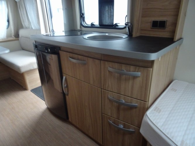 Eriba Nova Light 442 CARAVAN DEALS foto: 8