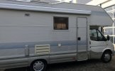 Ford 5 pers. Rent a Ford camper in Zwanenburg? From € 67 pd - Goboony photo: 0