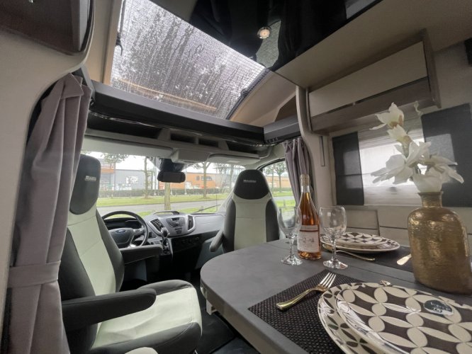 Chausson Titanium 708 AUTOMAAT QUEENSBED+HEFBED LUCHTVERING foto: 19