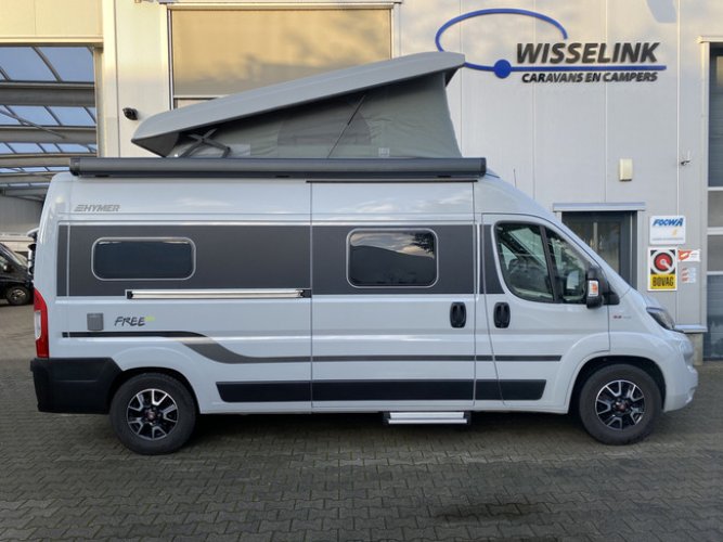 Hymer Free 600 Hefdak 4 personen 9-G Automaat Fiat foto: 5