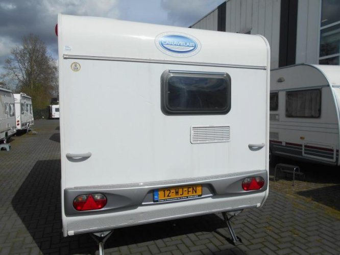 Caravelair Antares 465 Dwarsbed / Luifel. 