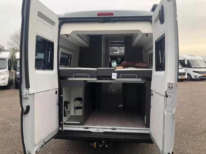 Adria Twin Supreme 640 SLB Actie 180pk 43H aut leder  foto: 19