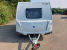 Knaus Sport 400 QD Voortent Mover Breedtebed  foto: 2