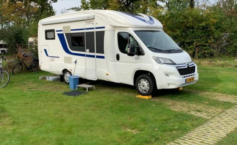 Autres 2 pers. Louer un camping-car PLA à Nieuw-Weeringe? À partir de 96 € pj - Goboony photo : 0