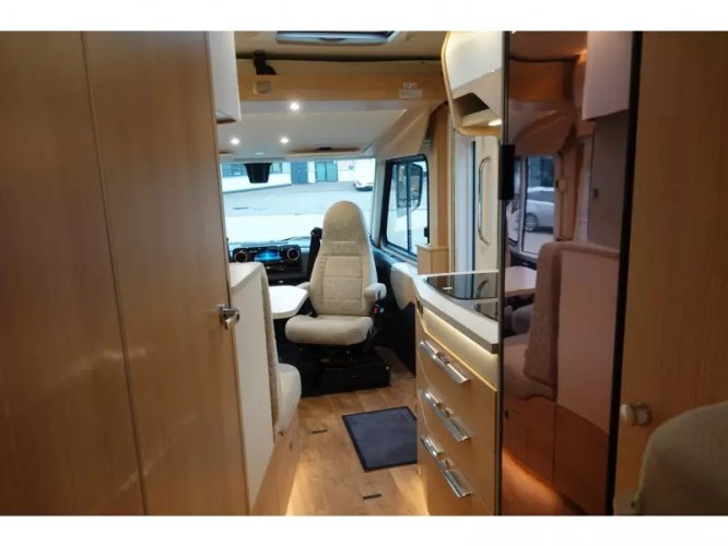 Hymer BMC-I 580 9G Automaat  foto: 21