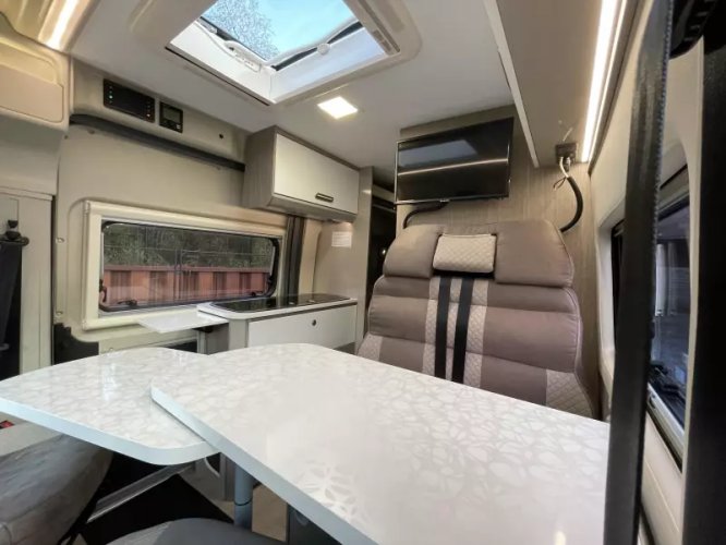 Chausson V697 VIP Enkele Bedden  foto: 11