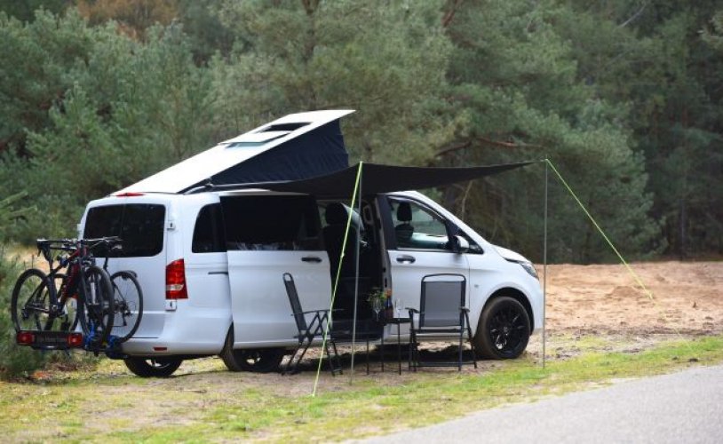 Mercedes Benz 2 pers. Rent a Mercedes-Benz camper in Soerendonk? From € 104 pd - Goboony photo: 1