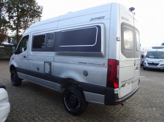 Hymer Grand Canyon S Mercedes 4WD 4 WD foto: 5