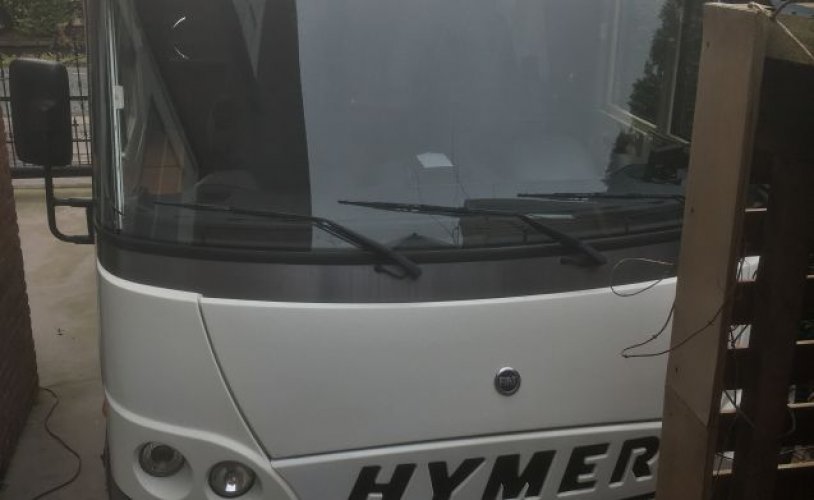Hymer 3 pers. Rent a Hymer motorhome in Vinkeveen? From € 79 pd - Goboony photo: 0
