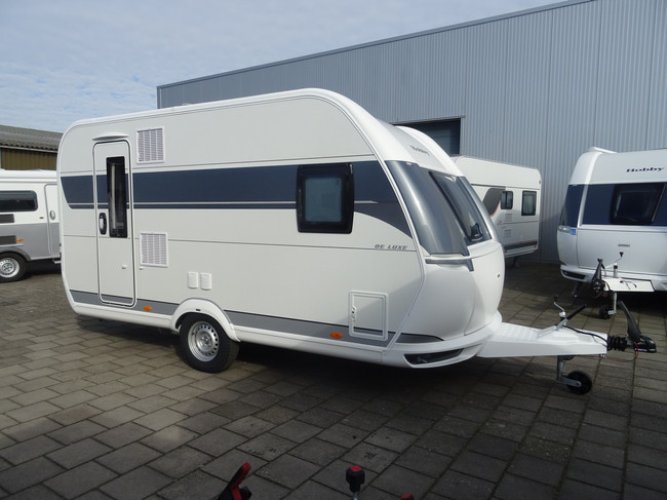 Hobby De Luxe 400 SFE CARAVAN DEALS