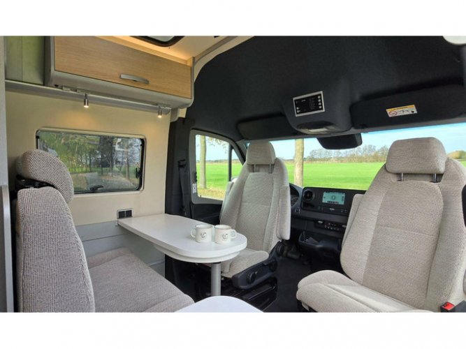 Hymer Free 600 S * Mercedes 9G automaat * hefdak foto: 1