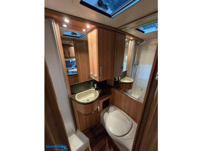 Hymer T 674 CL Exclusive Line *Vol opties*Euro 5 foto: 14