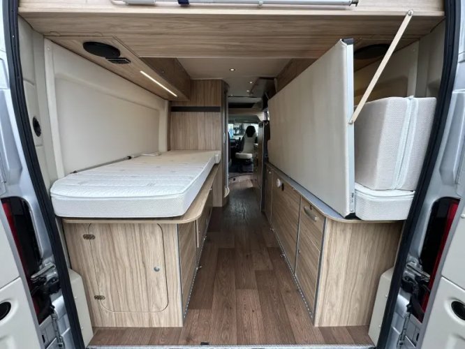 Hymer Yellowstone Hefdak 4 persoons  foto: 19