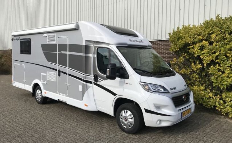 Other 4 pers. Rent a sunlight motorhome in Weesp? From € 135 pd - Goboony photo: 0