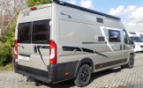 McLouis 2 pers. Rent a McLouis motorhome in Opperdoes? From € 125 pd - Goboony photo: 3