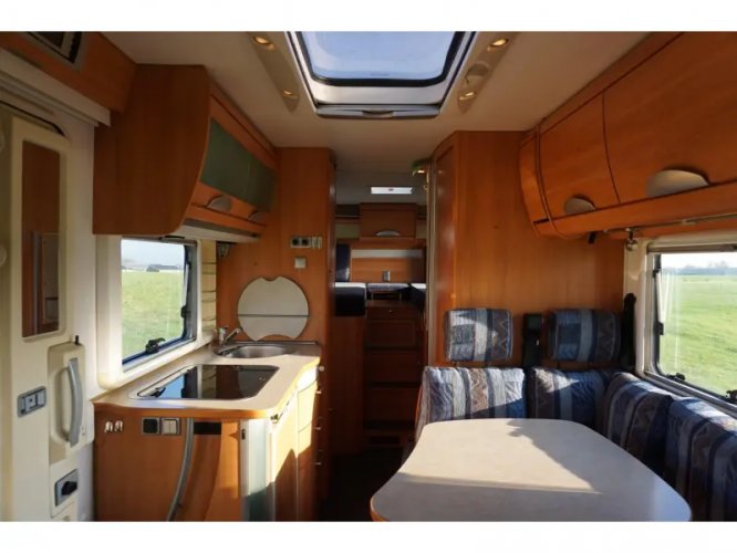 Hymer B674  foto: 5