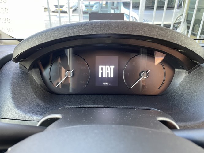 Knaus WEINSBERG CARACOMPACT 600 MEG PEPPER EDITION FIAT 8 9-TRAPS AUTOMAAT ENKELE BEDDEN ZONNEPANEEL CAMERA HEAD-UP DISPLAY foto: 13