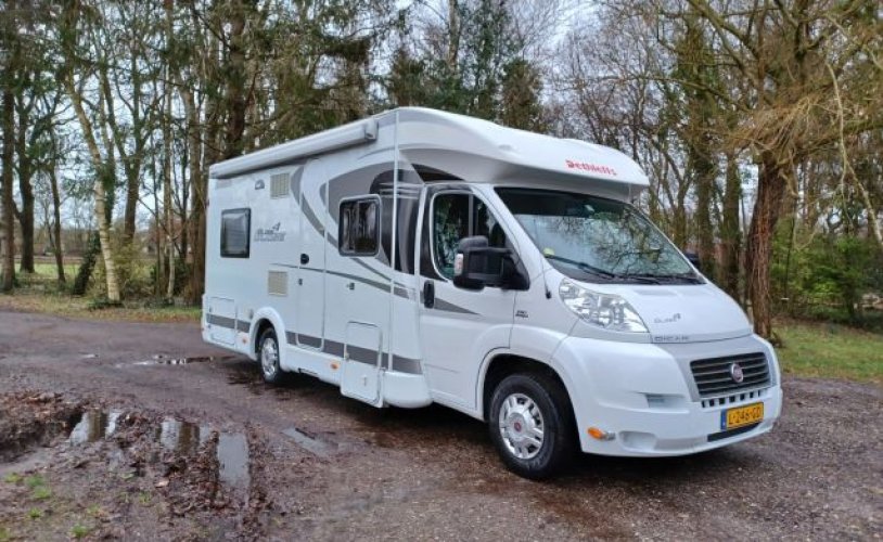 Dethleffs 2 pers. Want to rent a Dethleffs camper in Buitenpost? From €86 per day - Goboony photo: 0