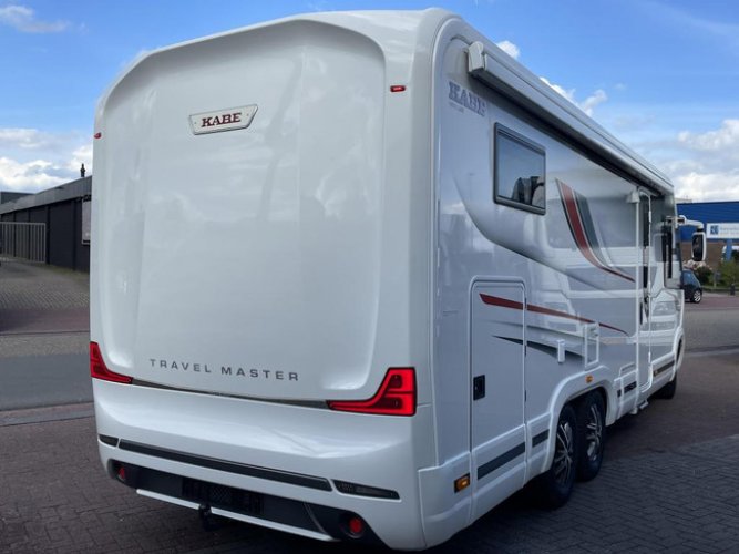 Kabe Travel Master 810 LGB Automaat- Lengte bed