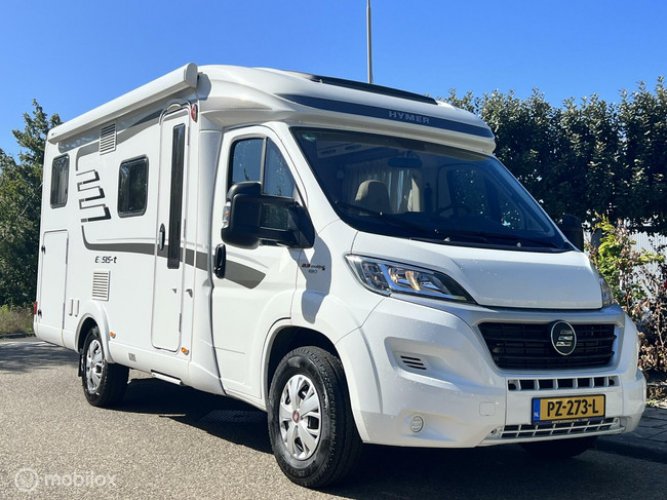 Hymer EXT 474 full of options in new condition photo: 1