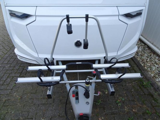 Knaus Sport E-Power Selection 420 QD Mover, Thule, Fietsenrek 