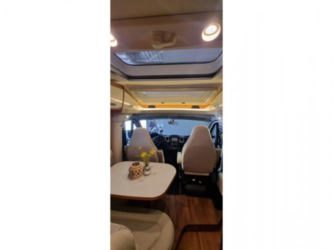 Hymer Exsis-T 474 Lengtebedden | 150PK | 17  foto: 12