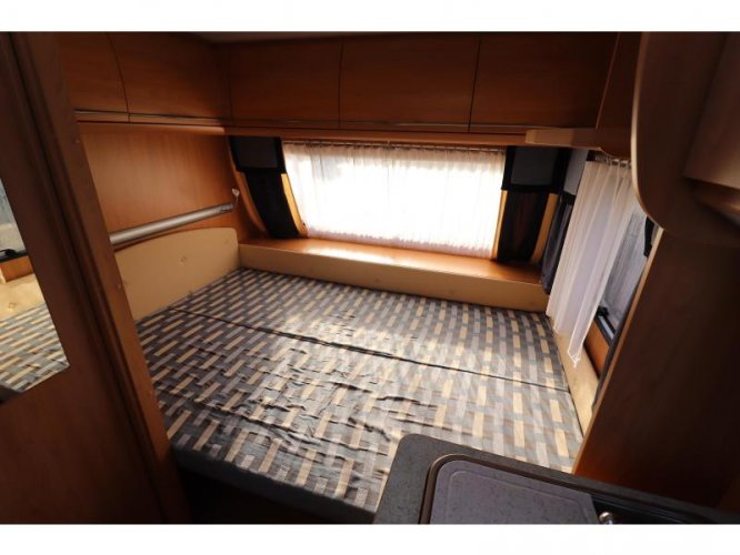 Bürstner Ventana 465 TS Voortent | Mover | 2003  foto: 13