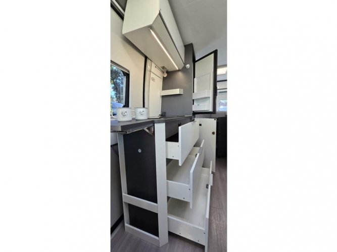 Adria Twin 640 SLB Supreme * lengtebedden * solar * bearlock foto: 11