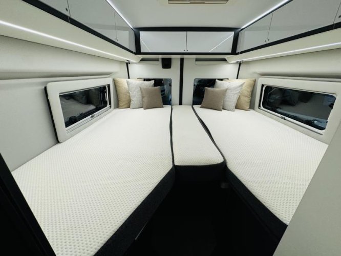 Adria Twin Supreme 640 SLB Enkele bedden  foto: 16