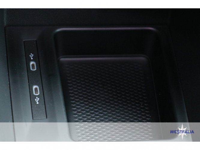 Volkswagen Caddy California 1.5 TSI 84 KW/114 PK DSG Automaat incl. 2 slaapplaatsen | uitschuifbare keuken | Stoelenpakket | foto: 23