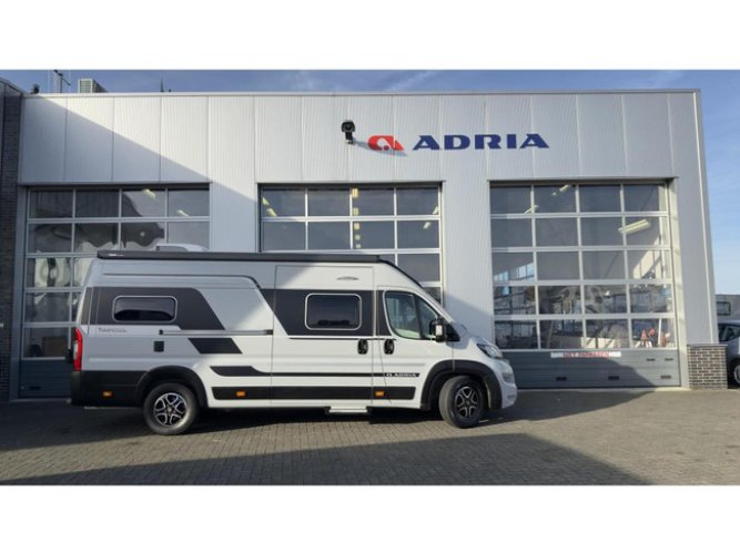 Adria Twin Supreme 640 SLB 9 Traps Automaat