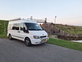 FORD TRANSIT 280M FD DC 100 MR 4,23